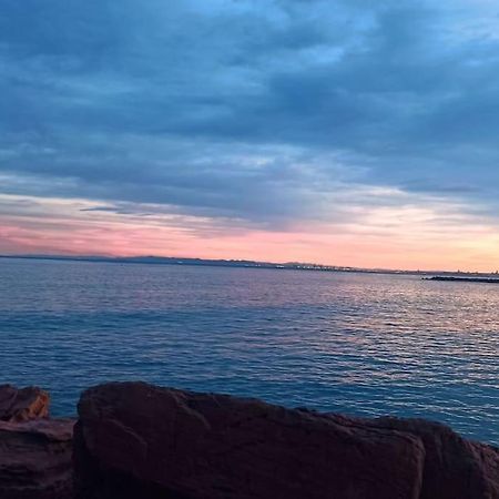 La Llar45 , Relajate Junto Al Mar Apartment ปลายา โปบลา เด ฟาร์นาลส์ ภายนอก รูปภาพ