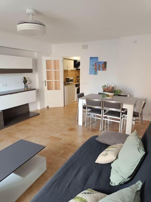 La Llar45 , Relajate Junto Al Mar Apartment ปลายา โปบลา เด ฟาร์นาลส์ ภายนอก รูปภาพ