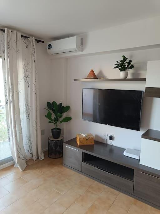 La Llar45 , Relajate Junto Al Mar Apartment ปลายา โปบลา เด ฟาร์นาลส์ ภายนอก รูปภาพ